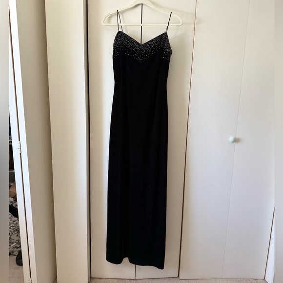 Vintage Dave & Johnny Laura Ryner Black Velvet Maxi Dress w Embellishments Y2K - Picture 2 of 8